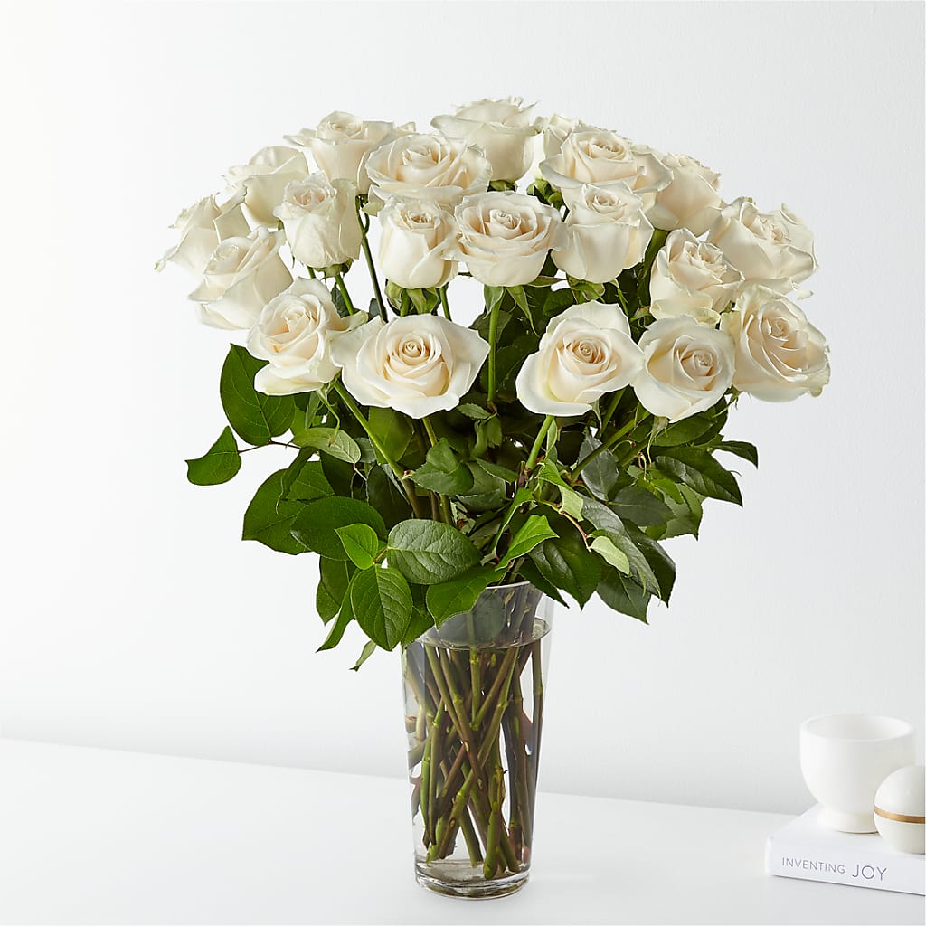 Long Stem White Rose Bouquet – MILLER'S FLOWERS, Racine WI