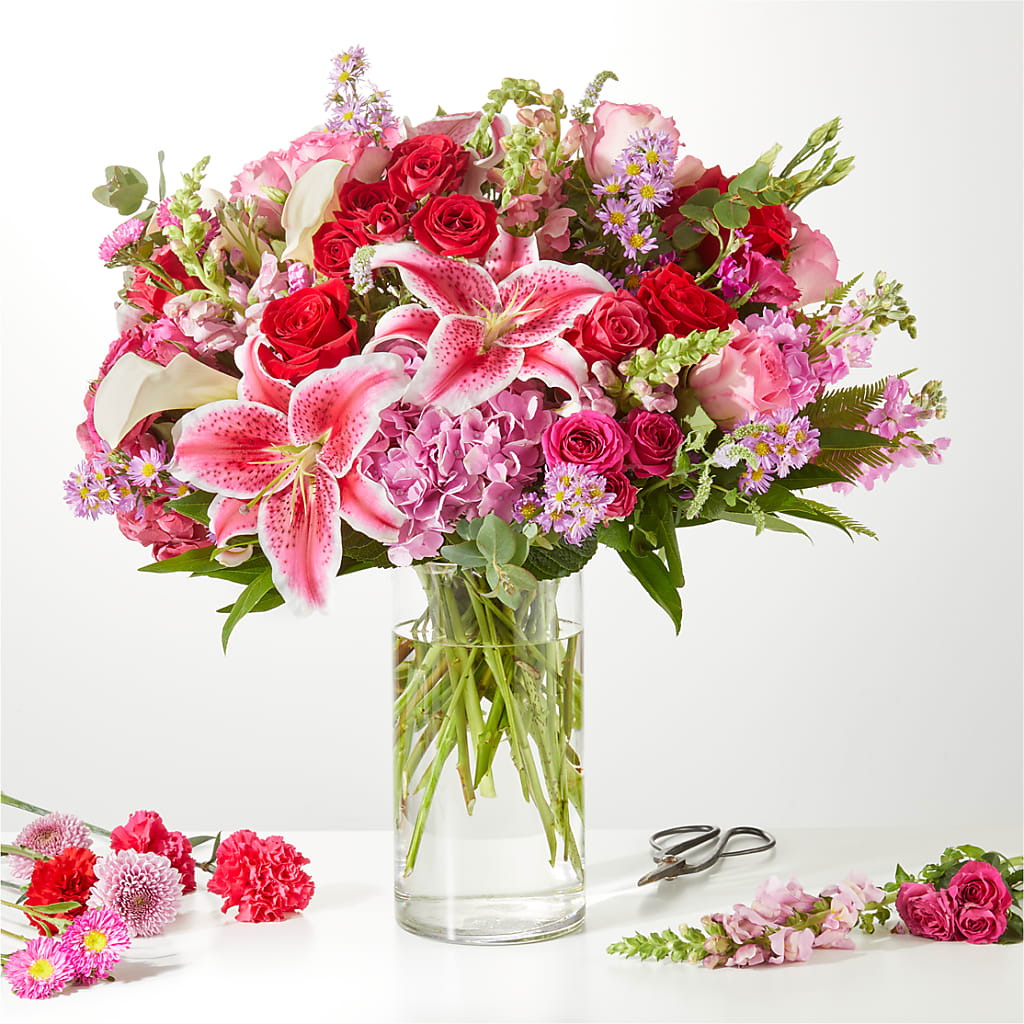 Swooning Over You - A Luxury Florist Original – MILLER'S FLOWERS, Racine WI