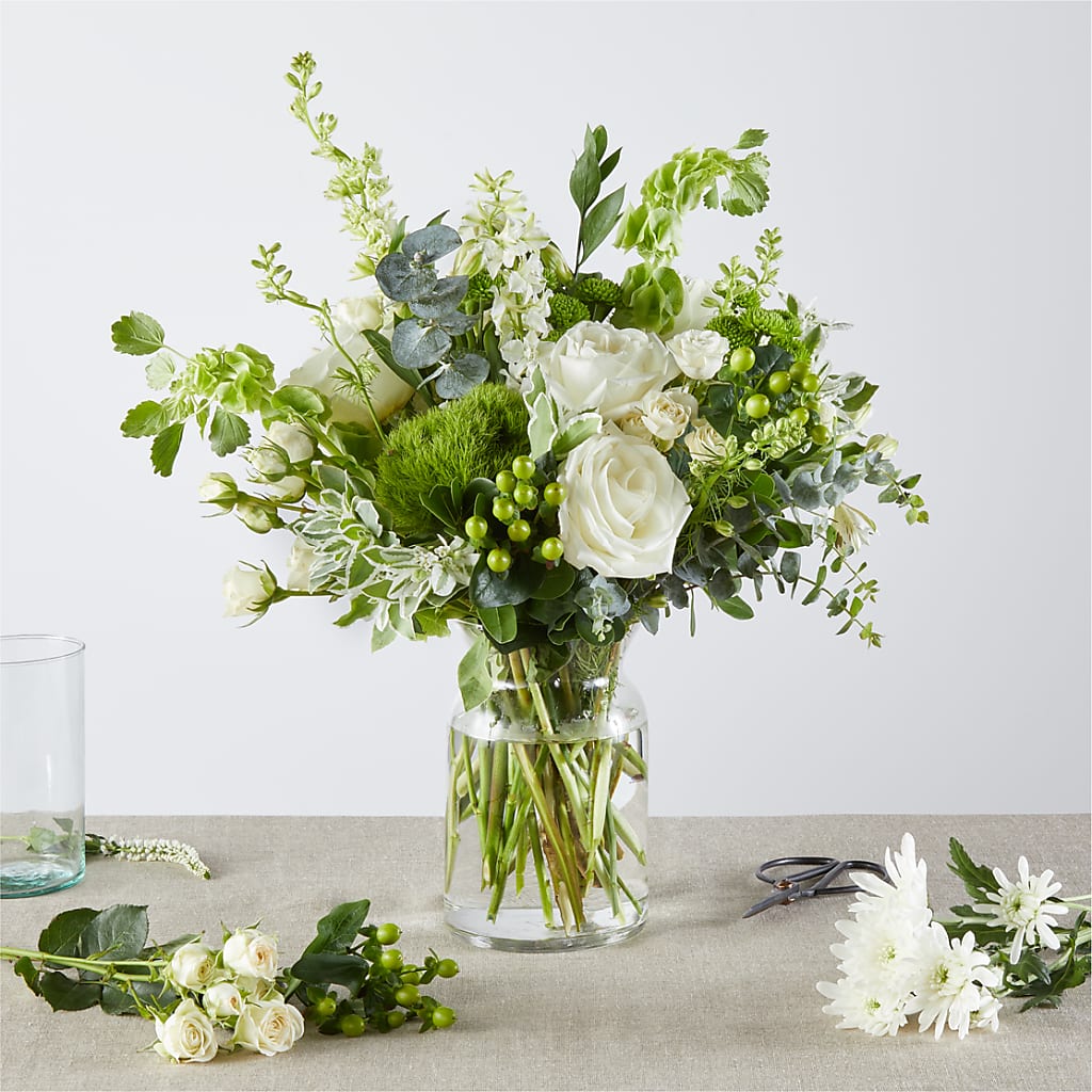 Irish Garden - A Florist Original – MILLER'S FLOWERS, Racine WI