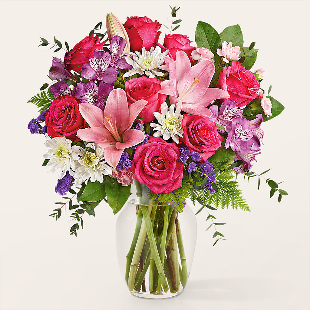 Lace & Pearls Bouquet – MILLER'S FLOWERS, Racine WI