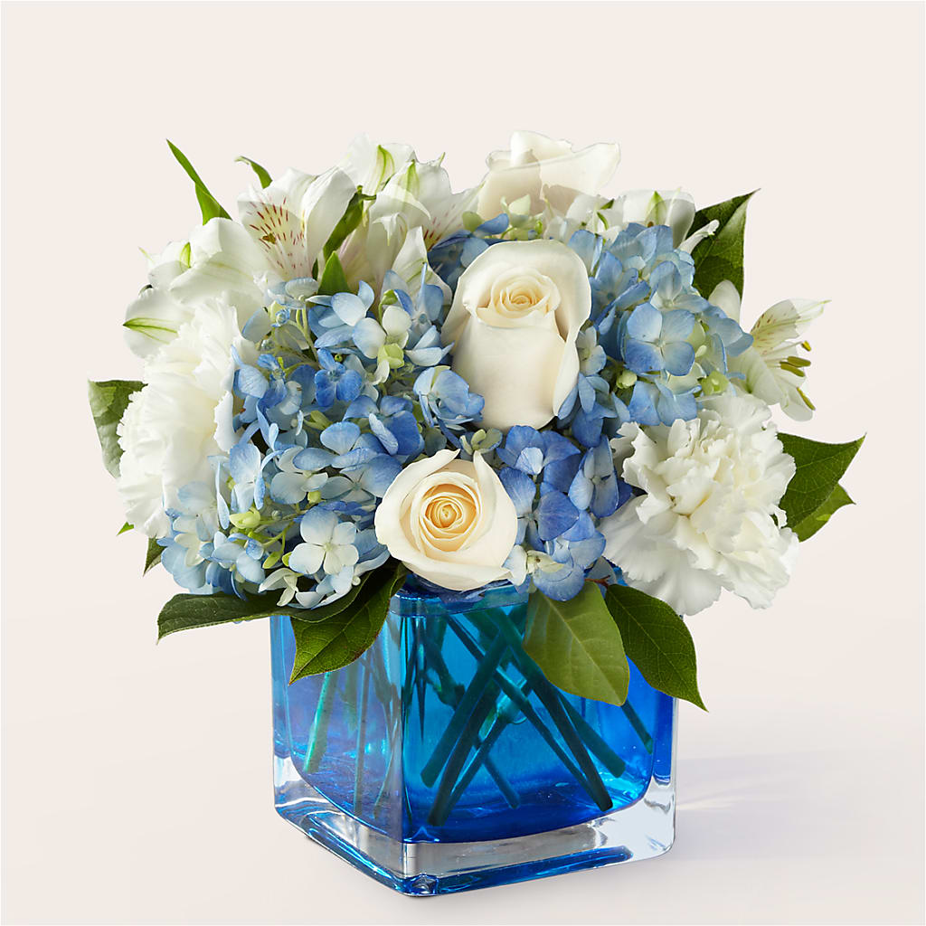 Soothing Waters Bouquet – MILLER'S FLOWERS, Racine WI