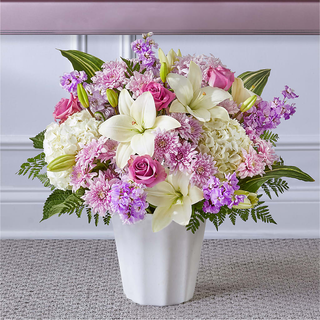 Heaven Sent Floor Basket – MILLER'S FLOWERS, Racine WI