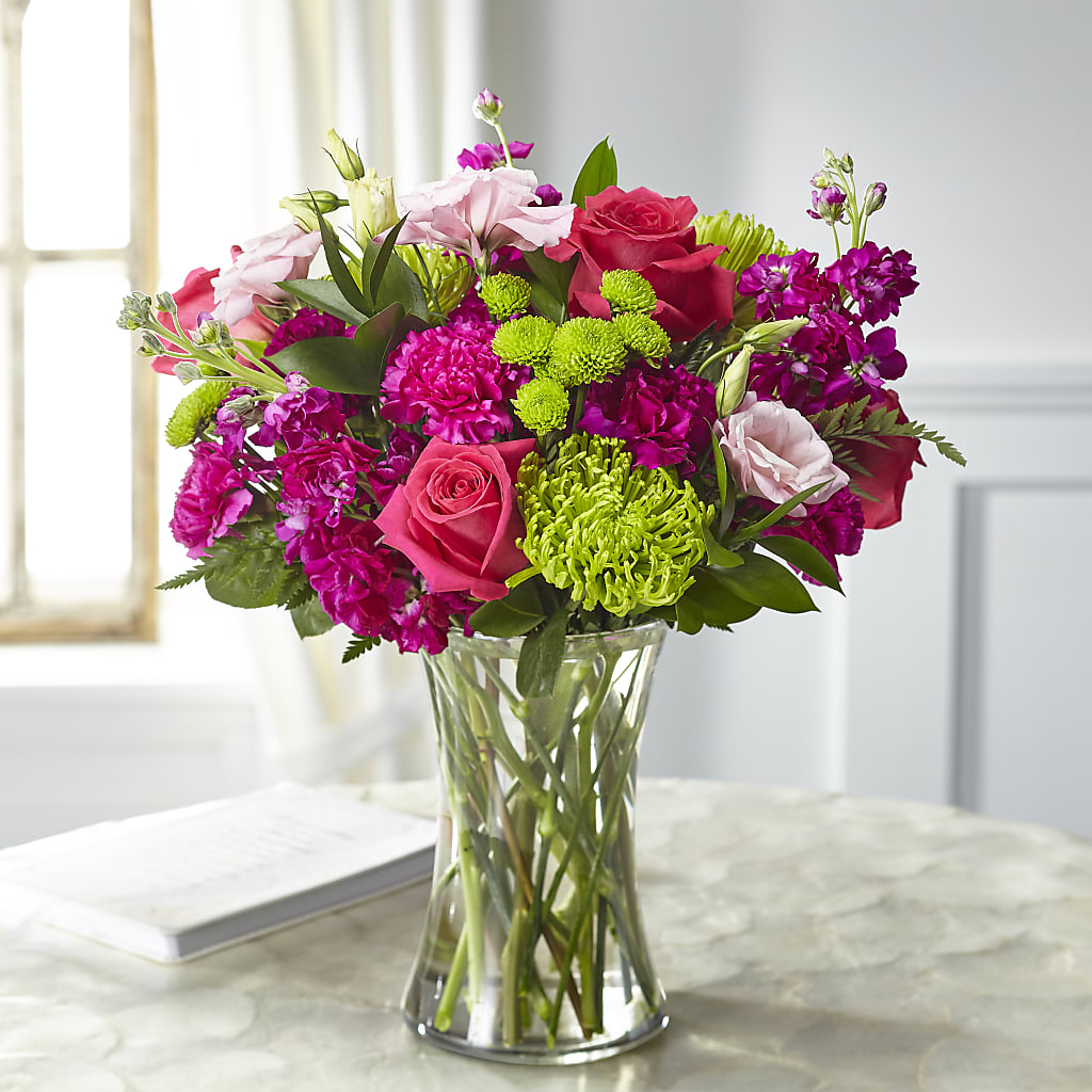Everlasting Embrace Bouquet – MILLER'S FLOWERS, Racine WI