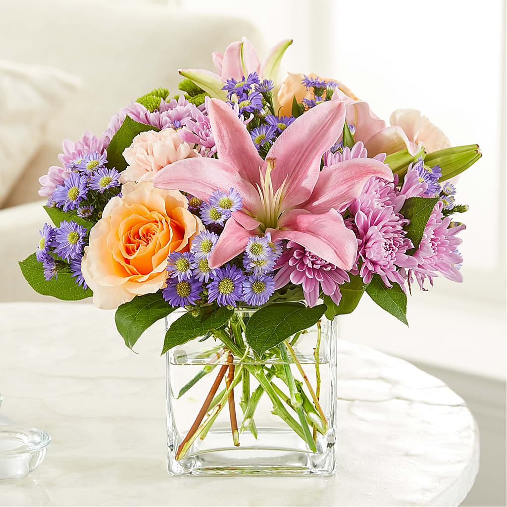 Delicate Details Bouquet – MILLER'S FLOWERS, Racine WI