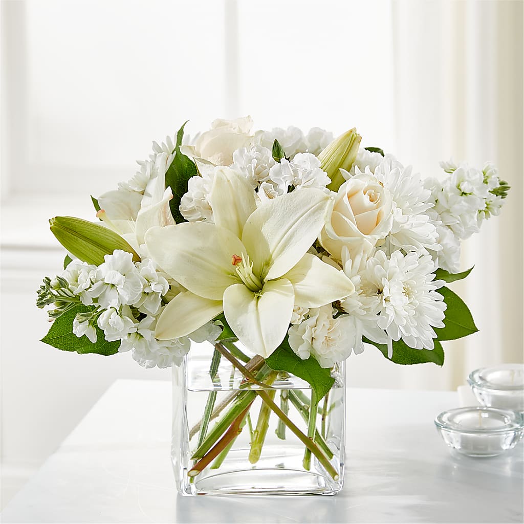 Gentle Breeze Bouquet – MILLER'S FLOWERS, Racine WI