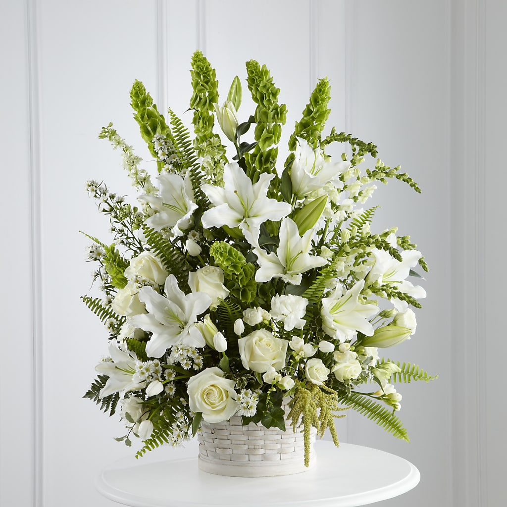 In Our Thoughts Arrangement – MILLER'S FLOWERS, Racine WI