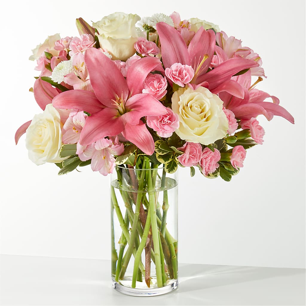 Piece of Cake Bouquet – MILLER'S FLOWERS, Racine WI