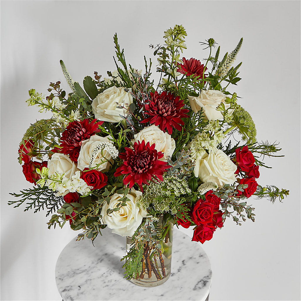 Favorite Traditions Bouquet – MILLER'S FLOWERS, Racine WI
