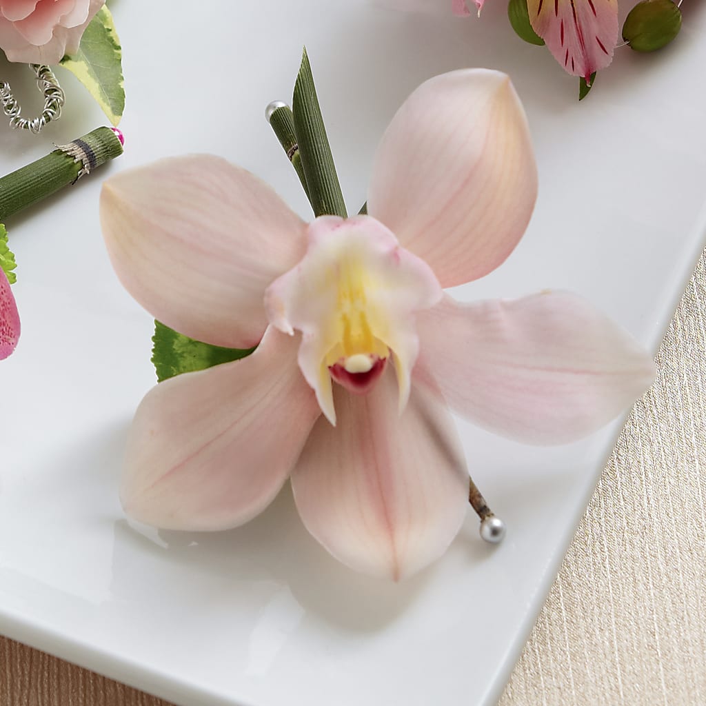 Pink Cymbidium Boutonniere – MILLER'S FLOWERS, Racine WI