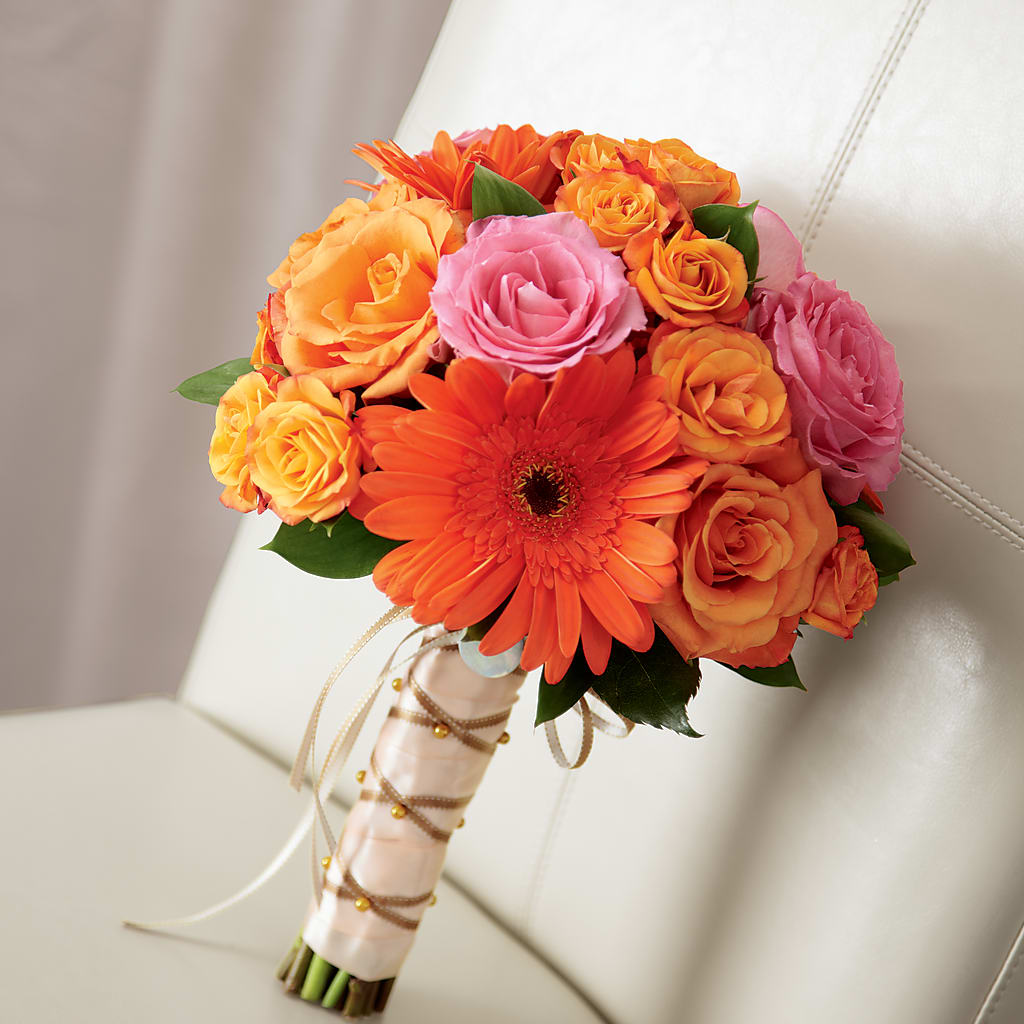Lifetime of Love Bouquet – MILLER'S FLOWERS, Racine WI