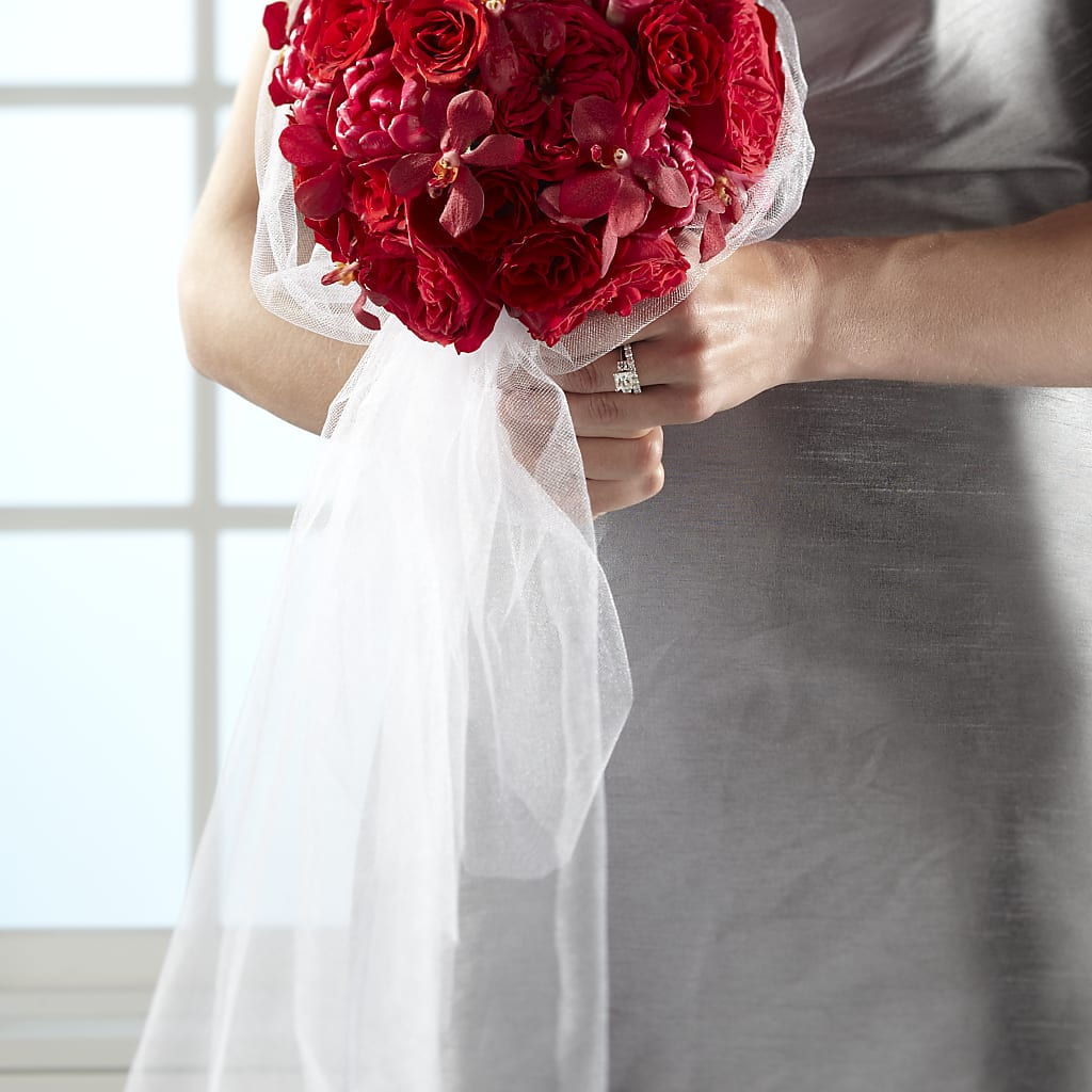 Desire Bouquet – MILLER'S FLOWERS, Racine WI