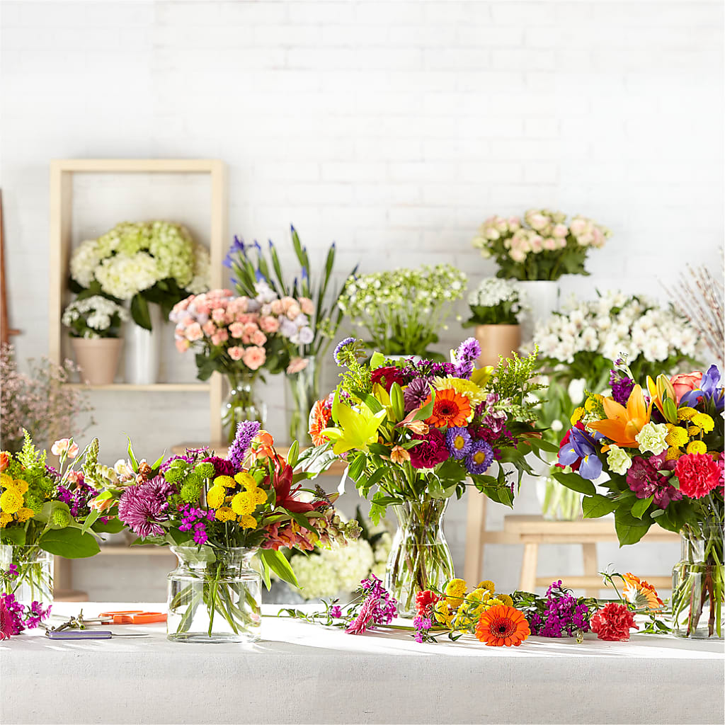Bold & Bright – A Florist Original – MILLER'S FLOWERS, Racine WI