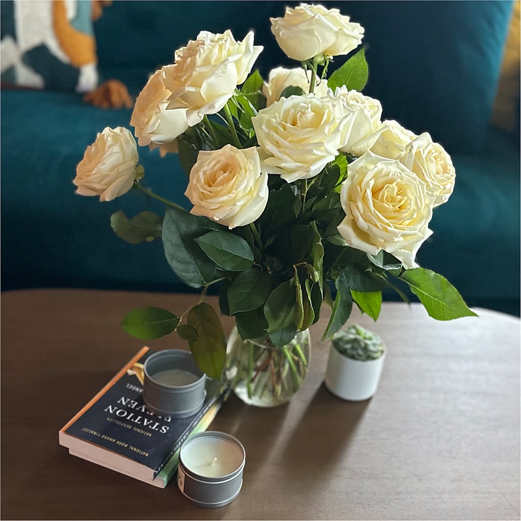 Long Stem Yellow Rose Bouquet – MILLER'S FLOWERS, Racine WI