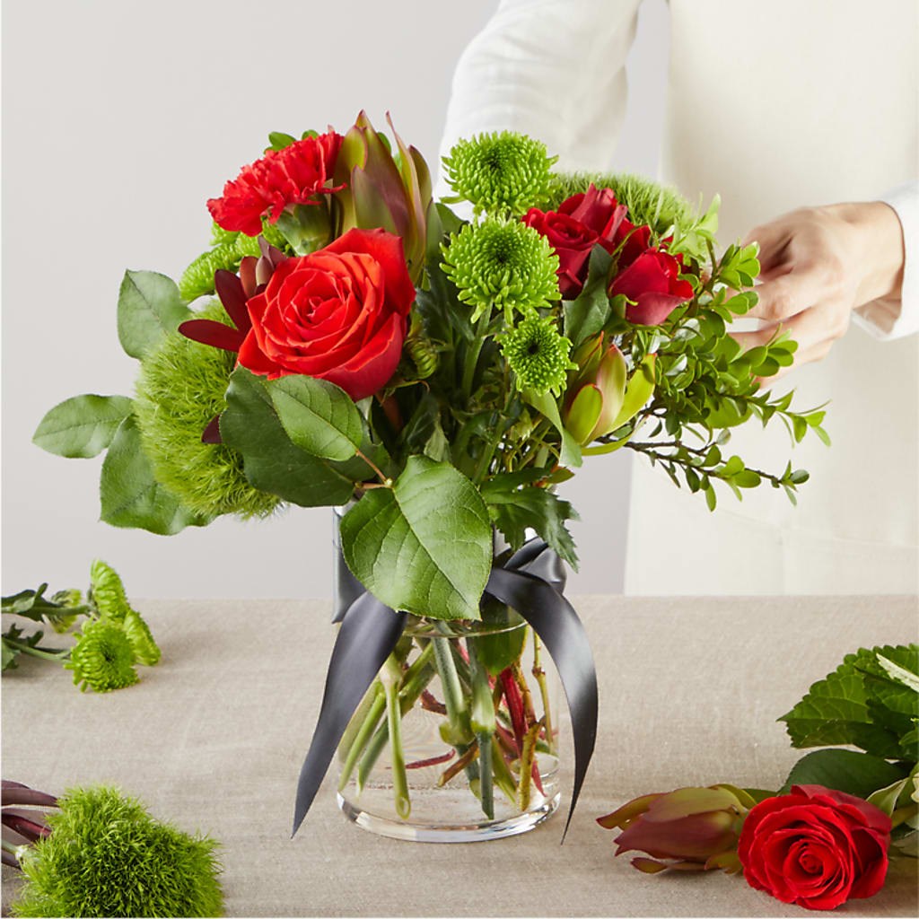 Heritage Kindle – A Florist Original – MILLER'S FLOWERS, Racine WI