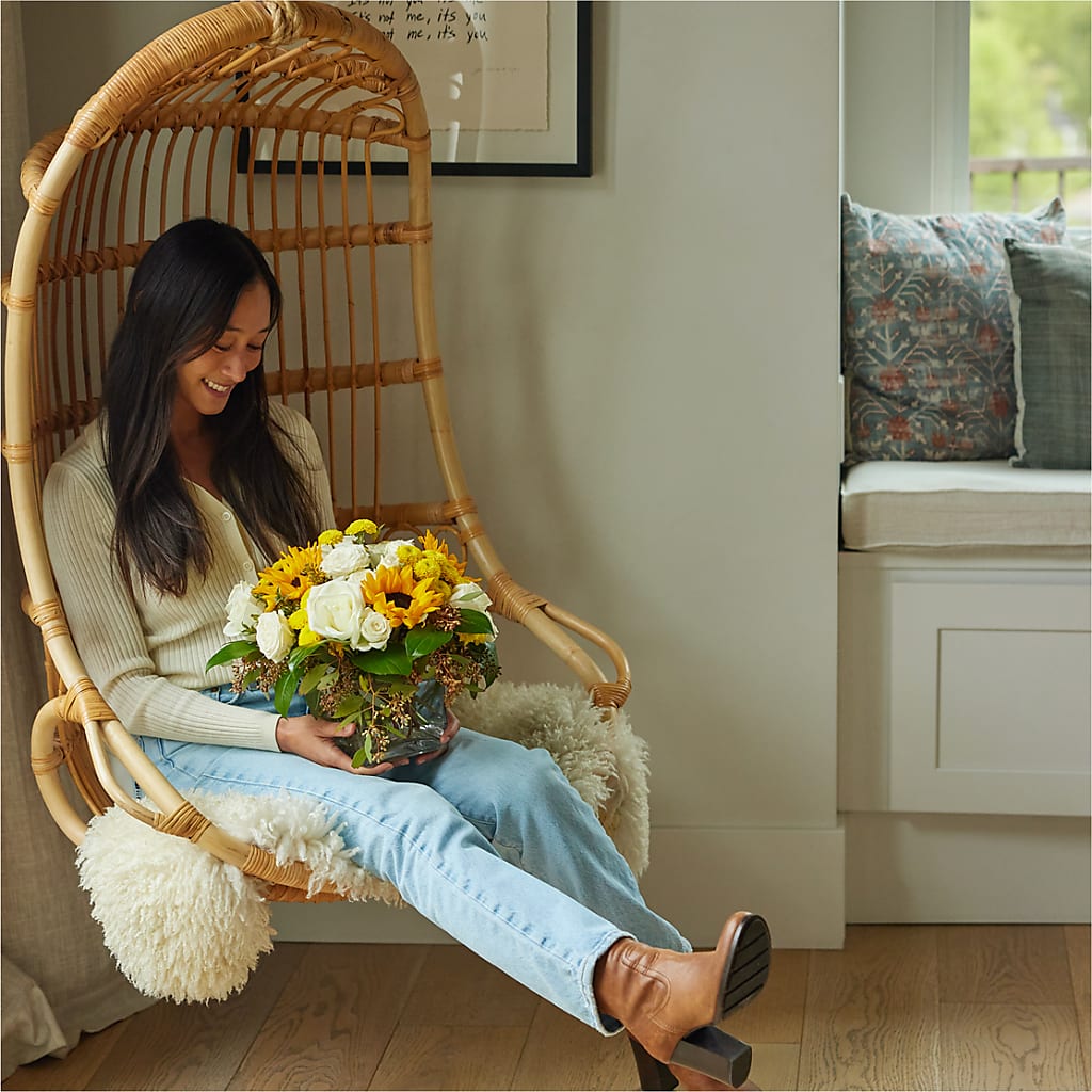 Luminous Morning Bouquet – MILLER'S FLOWERS, Racine WI