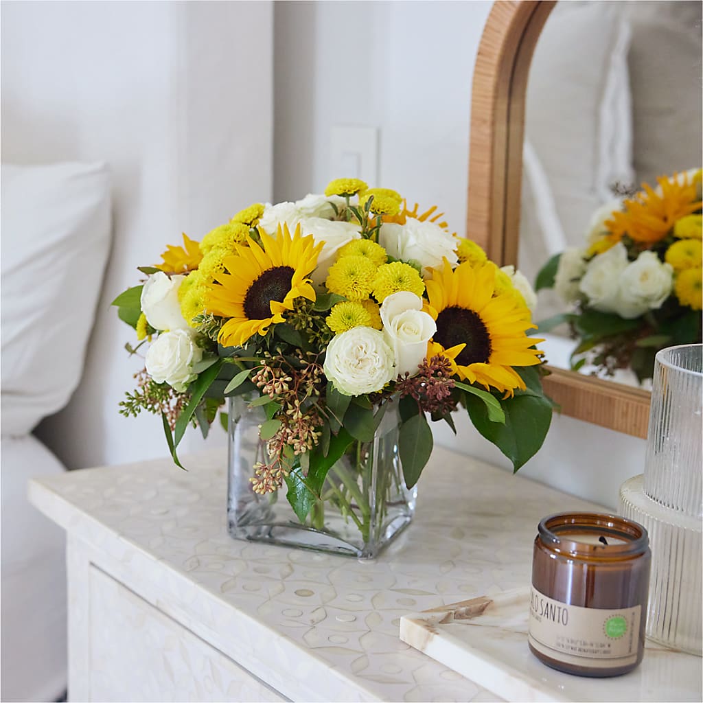 Luminous Morning Bouquet – MILLER'S FLOWERS, Racine WI
