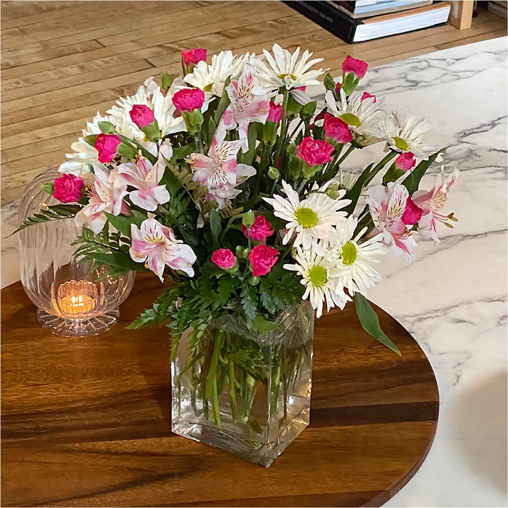 Sweet Surprises® Bouquet – MILLER'S FLOWERS, Racine WI
