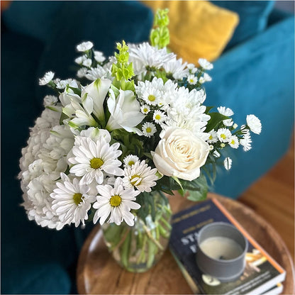 Classic Ivory – A Florist Original – MILLER'S FLOWERS, Racine WI