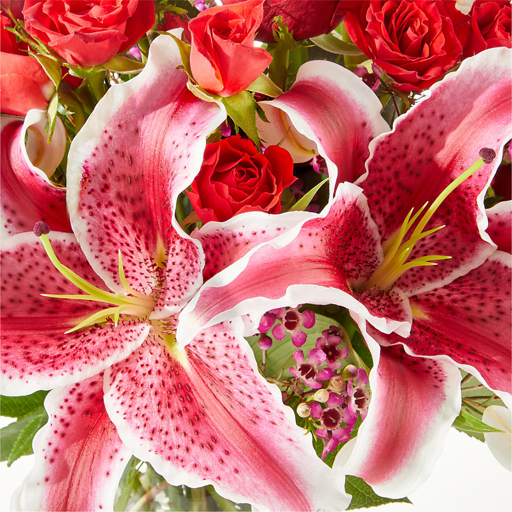 Match Made in Heaven Bouquet – MILLER'S FLOWERS, Racine WI