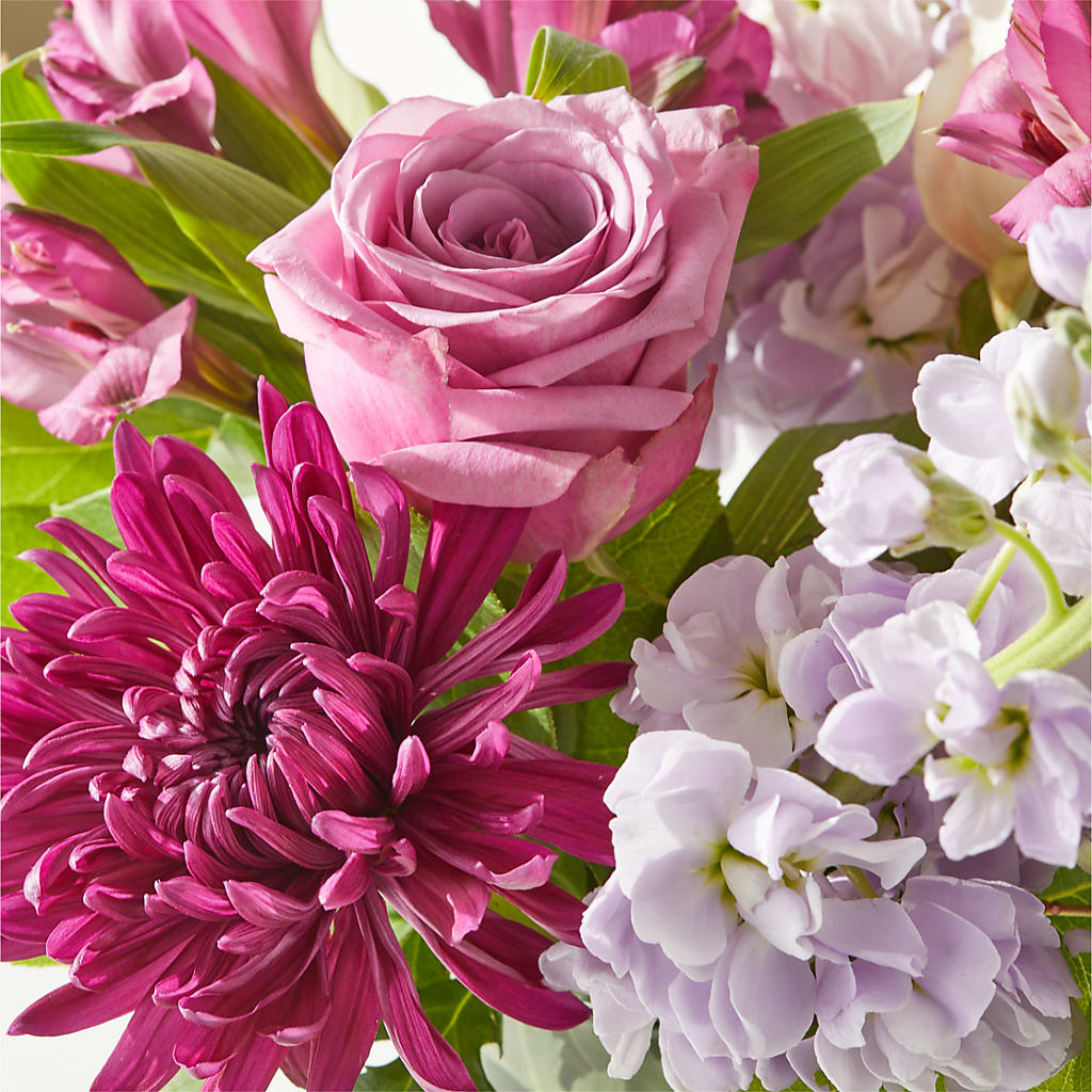Amethyst Dreams Bouquet – MILLER'S FLOWERS, Racine WI