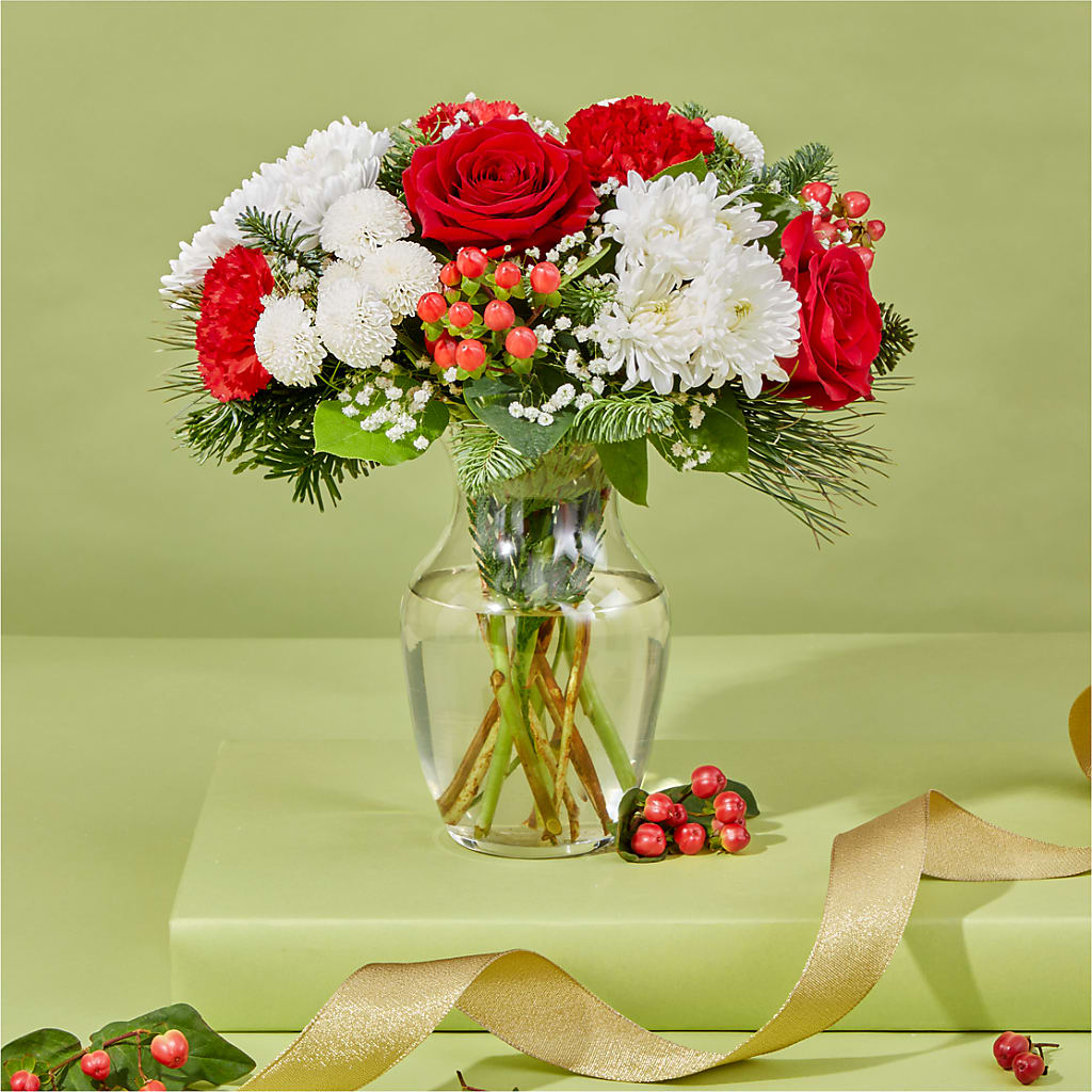 Chance of Flurries Bouquet – MILLER'S FLOWERS, Racine WI
