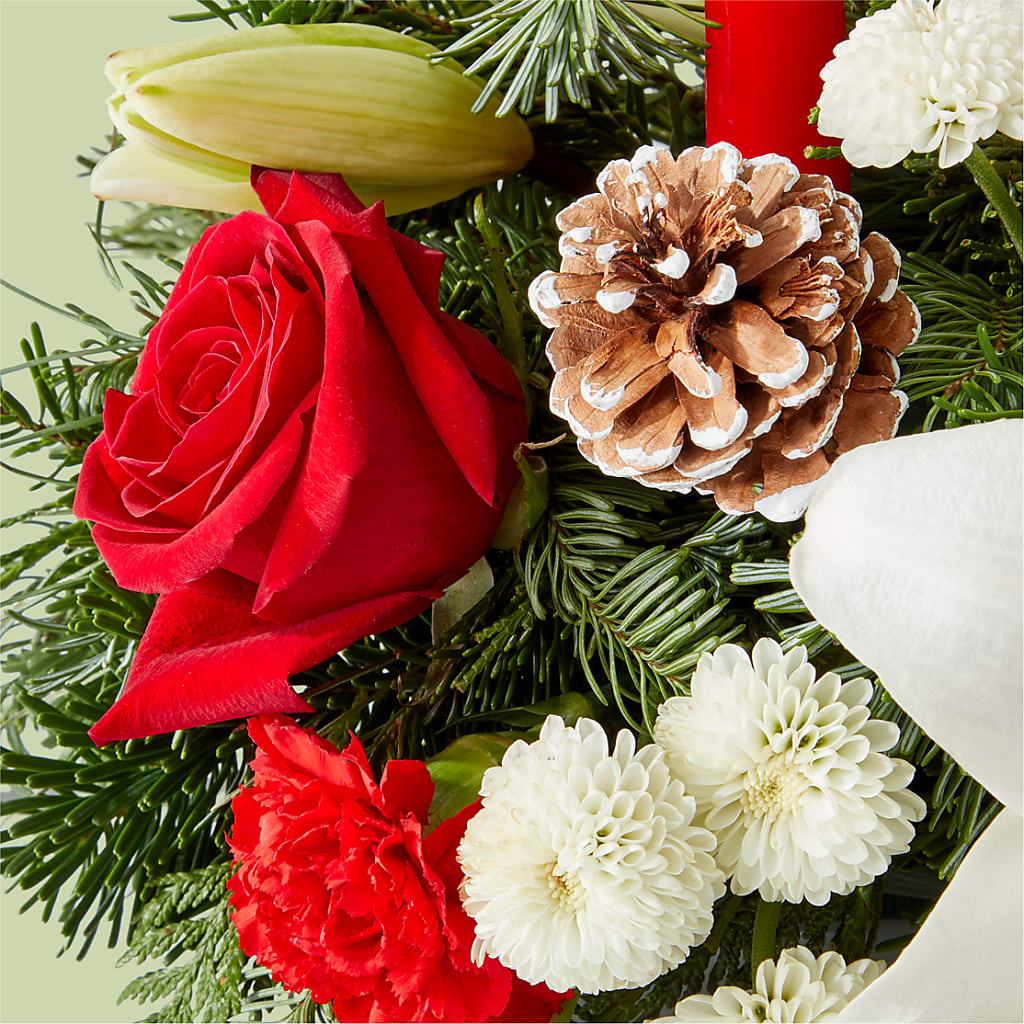 Seasonal Festivities Centerpiece – MILLER'S FLOWERS, Racine WI
