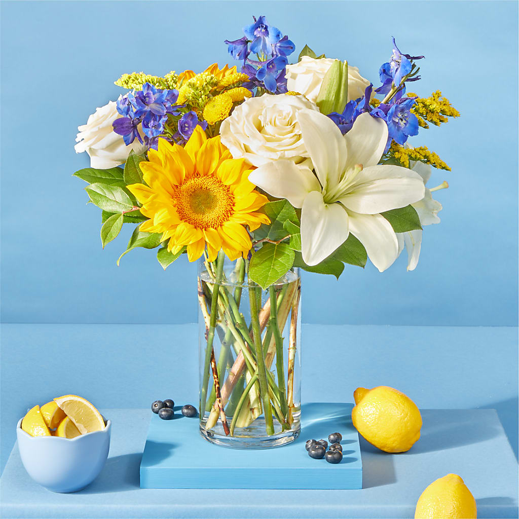Stargazing Bouquet – MILLER'S FLOWERS, Racine WI