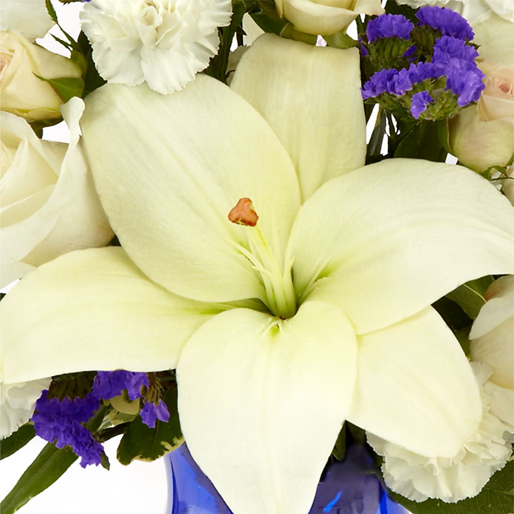 Sapphire Rush Bouquet – MILLER'S FLOWERS, Racine WI