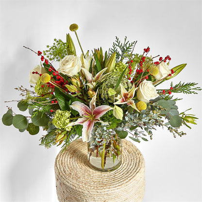Berry & Bright Bouquet – MILLER'S FLOWERS, Racine WI
