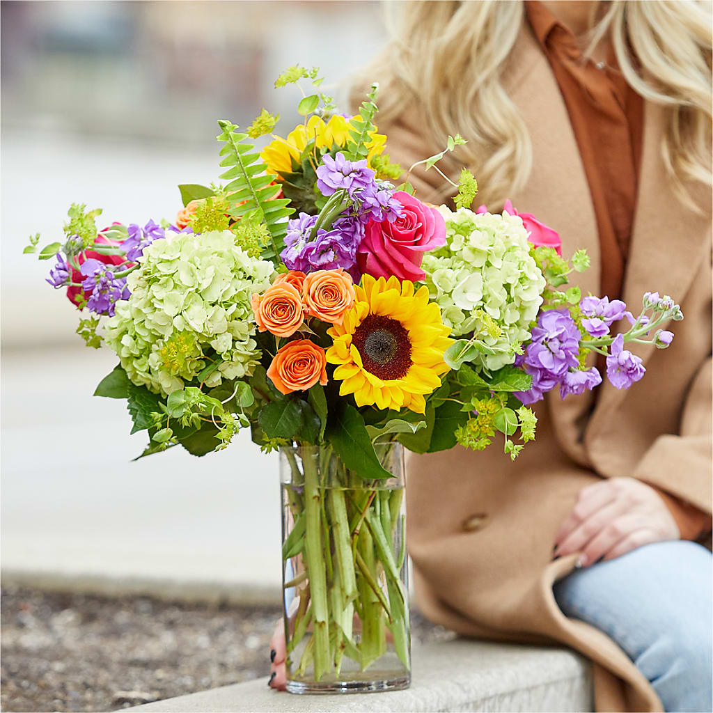 Vibrant Greetings Bouquet – MILLER'S FLOWERS, Racine WI