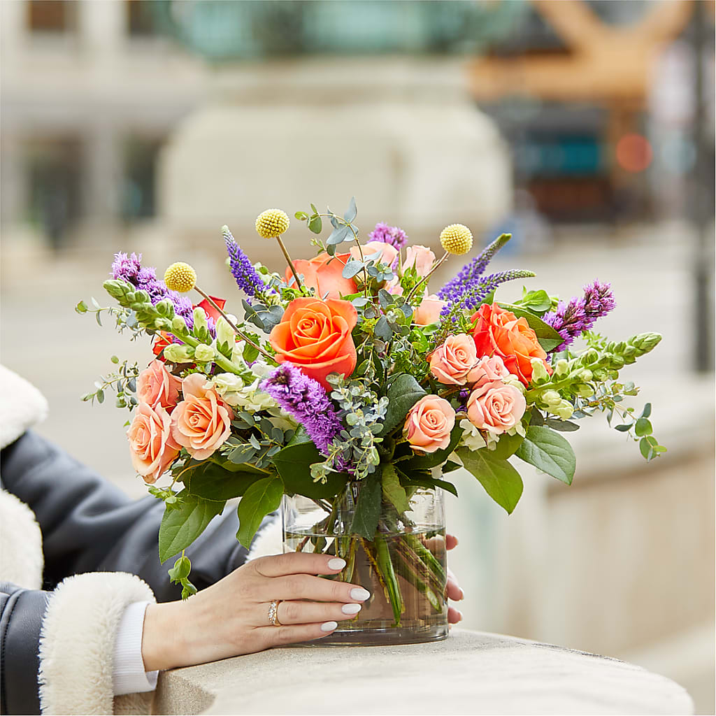 The Standout Bouquet – MILLER'S FLOWERS, Racine WI