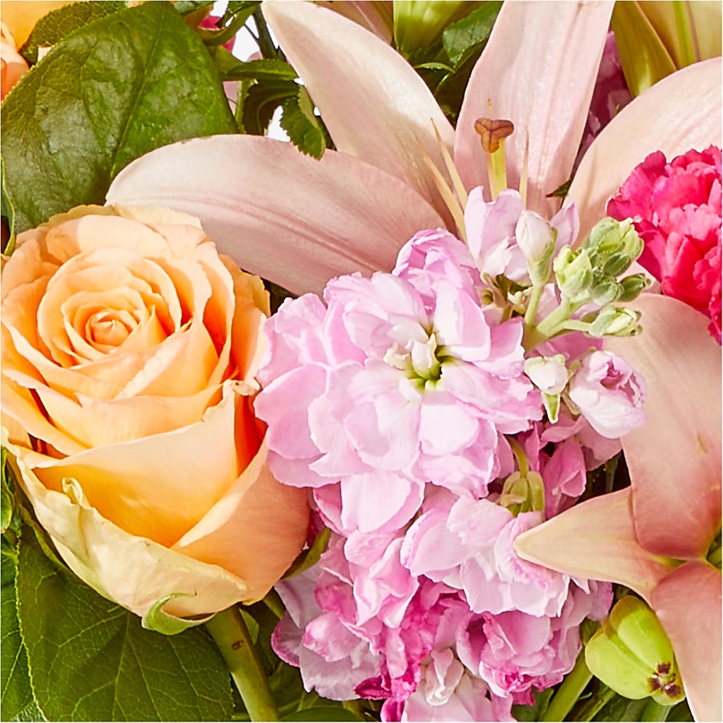 Bisous Bouquet – MILLER'S FLOWERS, Racine WI