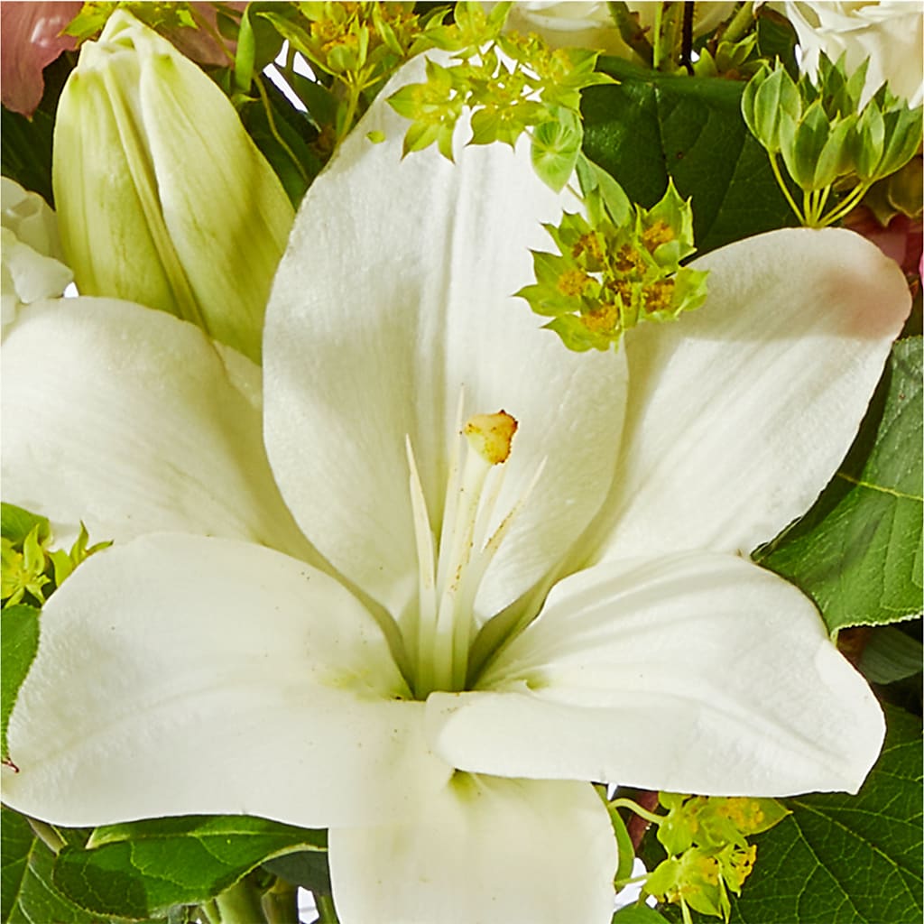 Fondly Bouquet – MILLER'S FLOWERS, Racine WI