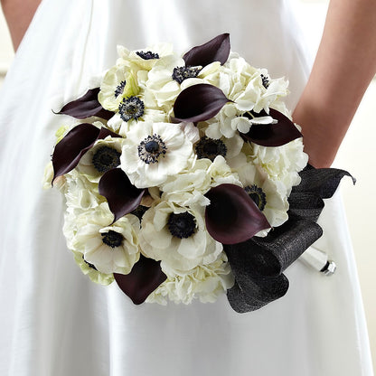 To Have and To Hold Bouquet – MILLER'S FLOWERS, Racine WI