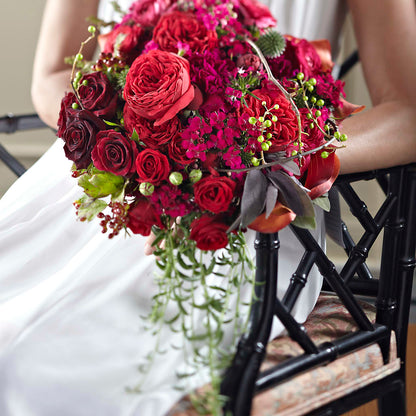 Pure Grace Bouquet – MILLER'S FLOWERS, Racine WI